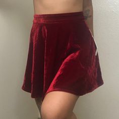 Super Cute Bnwt Tobi Skirt. -Cute To Layer Light Weight Velvet Material Sits At The Waist For A Fun Flirty Holiday Look Pair With Ugly Sweater And Leggings :) Red Velvet Skirt, Pink Skater Skirt, Red Skater Skirt, Sweater And Leggings, High Waist Skirt, Velvet Skirt, Hand Knitted Sweaters, Tie Blouse, Velvet Material