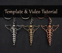 Free Video Tutorial: https://www.youtube.com/watch?v=GtLkWJN0N1I&t=7s This listing is for a downloadable, printable template file (NOT a full written tutorial), which you may use in conjunction with my free video tutorial to create the wire wrapped caduceus / rod of asclepius / medical / EMS symbol shown above. Template comes in three different sizes for making a keychain, pendant, or earrings with needed wire gauges and lengths given for each. Photos show keychain and pendant sizes. I would Rod Of Asclepius, Wire Weaving Techniques, Wire Wrapping Tools, Wire Weaving Tutorial, Wire Tutorials, Wire Wrapped Stone Jewelry, Wire Wrapped Jewelry Tutorials, Chain Nose Pliers, Bijoux Fil Aluminium