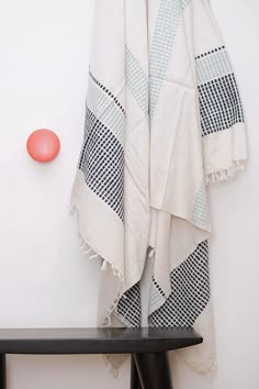 an advertisement for the best throw blankets according to interior designer's strategist