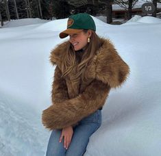 Sara Walker, Nyc Winter Outfits, Chicago Outfit, Outfit Formulas, Skiing Outfit, Fall Winter Wardrobe, Boring Clothes, Cold Weather Outfits, Winter Fits