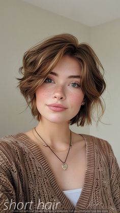 Cortes De Pelo Corto Mujer, Feminine Short Haircuts, College Hair, Haircuts 2024, Really Short Hair, Hair Inspiration Short, Hair Haircuts, Short Haircut, Short Hair Haircuts