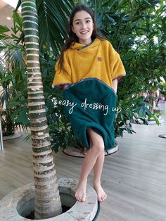 Beach Poncho, Green Lemon, Kids Robes, Hooded Robe, Green Towels, Kid Pool, Easy Dressing, Leather Label, Surf Style