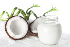 35 Uses for Coconut Oil That You Need to Know Coconut Illustration, Coconut Oil Coffee Recipe, Natural Shaving Cream, Coconut Oil Coffee, Apply Coconut Oil, Coconut Oil For Teeth