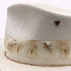 Luxury Straw Fedora Sun Hat, Luxury Straw Fedora With Flat Brim, Luxury Fedora Sun Hat For Rodeo, Luxury Vintage Fedora Sun Hat, Luxury Fedora With Curved Brim For Beach, Luxury Straw Fedora For Summer, Luxury Artisan Cowboy Hat For Summer, Luxury Straw Fedora For Beach, Luxury Woven Fedora For Vacation