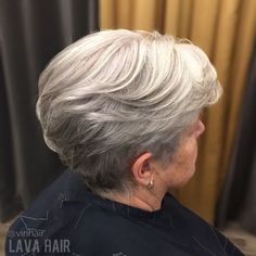 Layered Gray Long Pixie Hairstyle for Older Women Best Grey Hair Dye, Gray Transition, Gray Pixie, Grey Hair Color Silver, Gray Hair Styles, Frosted Hair, Awesome Hairstyles, Grey Hair Dye, Long Pixie Hairstyles