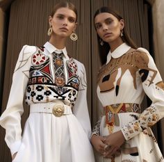 Classic Style Outfits, Zara Outfit, Classy Casual Outfits, Classy Casual, Native American Fashion, Colourful Outfits, Festival Outfit, Fashion Details