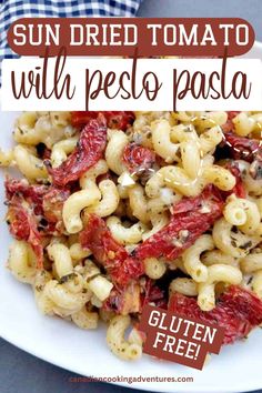 SUN DRIED TOMATO PESTO PASTA CHEESE MACARONI Tomato Pesto Pasta, Sun Dried Tomato Pesto, Cheese Macaroni, Pasta Cheese, Best Pasta Dishes, Pesto Pasta Salad, Best Vegetarian Recipes, Tomato Pesto