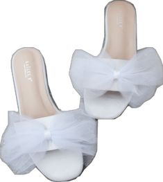 Chic Summer Wedding Guest Shoes, Chic Summer Wedding Shoes, Summer Wedding Guest Open Toe Sandals, Spring Wedding Guest Sandals With Round Toe, Low Heel Summer Wedding Guest Shoes, Summer Wedding Guest Shoes With Low Heel, Summer Prom Sandals With Bow, White Sandals For Summer Prom, Spring Wedding Guest Closed Toe Sandals