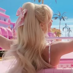 Barbie Movie 2023, Barbie Hairstyle, Pastel Cupcakes, Hi Barbie, Barbie 2023, The Barbie Movie, Barbie The Movie, Barbie Summer, Barbie Aesthetic