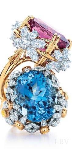 via By Sasha - Tiffany & Co blue and pink diamond ring Magnificent Jewels, Glam Lifestyle, Lovely Fashion, Pink Stones, Out Of The Blue, Blue Book, Blue Ring, Tiffany Jewelry, Color Fashion