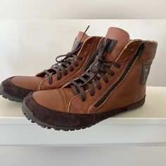 Brand New In Box. Women’s Size 43 Zero Drop, Shearling Lined Leather Barefoot Boots In Buffalo Chestnut Brown. Paid $180. Selling For $150. Love The Look, But Wasn’t Into The Full Barefoot Experience. High-top Leather Shoes With Leather Lining, Brown Ankle-high Sneakers With Leather Sole, Suede Boots With Abzorb Midsole And Round Toe, Barefoot Boots Women, Barefoot Boots, Shoes Brown, Barefoot Shoes, Chestnut Brown, Chestnut