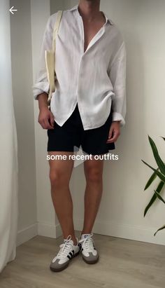 Men Linen Outfit Summer, Best Shorts For Men, Linen Summer Outfits, Best Shorts, Minimalist Fashion Men, Mens Summer Outfits, Trends For 2024, Mens Shorts Summer