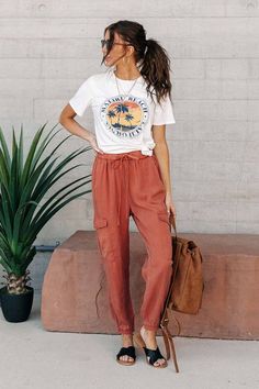 Campus Style, 80s Fashion, Girls Fashion, Outfit Idea, Travel Style