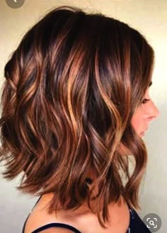 Brunette Blonde Highlights, Medium Ombre Hair, Hair Color Auburn, Short Hair Balayage, Hair Color Highlights, Ombre Hair Color, Bob Haircuts, Great Hair, Blonde Highlights