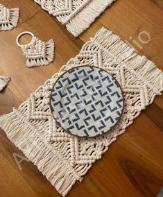 Macrame Placemats is a decor that will add elegance and comfort to your dining room, kitchen and living room. You can order it for the tables in your own home or as a great gift. The Placemats sizes; 13x10 inch (32x24 centimeters). You can order rectanguler plate mats as a set of 4 or a set of 6. Color options are available. The plates in the image are not included in the price. We carefully prepare handmade products made of 100% cotton yarn for you. Each piece is mindfully crafted and may vary slightly from photo. We can take special orders. You can contact us. Macrame Placemat, Macrame Table Setting, Macrame Mat, Macrame Place Mats, Macrame Plate Mat, Macrame Table, Plate Mat, Macrame Patterns Tutorials, Macrame Ideas