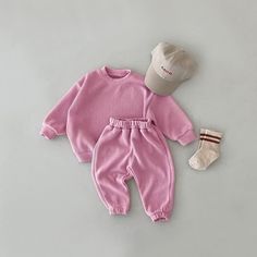 SKU: BB20042  Material: 95% Cotton  Color: Apricot, Yellow, Pink, Grey, Brown, Blue    *Babies grow at their own pace. It's recommended to choose the size that corresponds to your mini's height and weight rather than their age for a much more accurate fit. Please also take delivery time into consideration.  *The parcel only contains the set, Other pieces or accessories shown are only used for photo props. Baby Boy Winter Outfits, Outfit For Boys, Organic Clothes, Clothes Jacket, Winter Baby Clothes, Set Outfits, New Years Outfit, Organic Baby Clothes, Organic Clothing