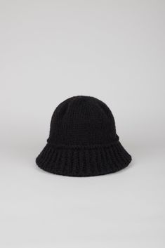 Black knit ribbed trim bucket hat_1 Brimmed Knitted Acrylic Beanie, Acrylic Knitted Brimmed Hat, Casual Wool Bucket Hat, Casual Wool Bucket Hat With Curved Brim, Casual Wool Bucket Hat For Winter, Knitted Brimmed Bucket Hat, Casual Knitted Bucket Hat For Winter, Casual Wool Chunky Knit Hat, Casual Knitted Winter Bucket Hat