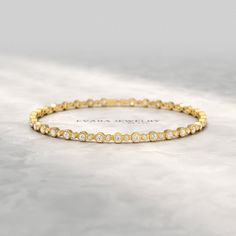 Indulge in the exquisite elegance of our 1.17 Carat Honey Comb Tennis Bracelet. Meticulously crafted with lab grown diamonds set in solid gold and platinum, this handmade jewelry piece epitomizes luxury and sophistication. Perfect as a push present or a special gift for her, this bracelet combines timeless design with modern brilliance, making it an unforgettable addition to any jewelry collection. 𝐅𝐞𝐚𝐭𝐮𝐫𝐞𝐬: * 𝐌𝐚𝐝𝐞 𝐭𝐨 𝐎𝐫𝐝𝐞𝐫 * 𝐌𝐞𝐭𝐚𝐥: 𝟏𝟎𝐊 𝐆𝐨𝐥𝐝 | 𝟏𝟒𝐊 𝐆𝐨𝐥𝐝 | 𝟏? Push Present, Push Presents, Present For Her, Special Gifts For Her, Presents For Her, Dream Jewelry, Gold Platinum, Tennis Bracelet, Conflict Free Diamonds