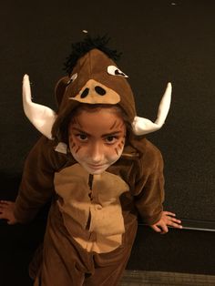 Pumbaa costume Pumba Costume, Pumba Lion King, Lion King Costume, Lion King Musical, Lion King Timon, Lion King Jr, Clown Halloween Costumes