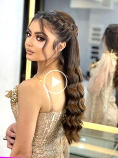 * prom hairstyles black women, hairstyles for prom, prom hairstyles 2022..!! #promhairstyles Prom Hairstyles Updos, Hairstyles Black Women, Prom Hair Down, Hoco Hair Ideas Medium, Prom Hairstyles For Long Hair, Long Hair Updo, Natural Curls Hairstyles, Trendy Wedding Hairstyles