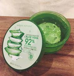 Skin Care Routine For Teens, Nature Republic Aloe Vera, Drinking Enough Water, Not Drinking Enough Water, Skin Care Routine For 20s, Anti Aging Creme, Nature Republic, Skin Care Steps, Anti Aging Tips