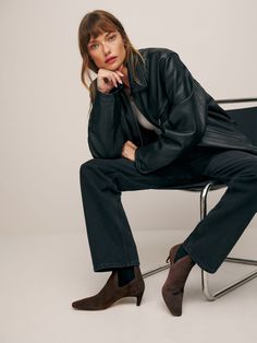 Put your best feet forward. Shop the Roberta Ankle Boot from Reformation, a pull on boot with a snip toe and a kitten heel. Kitten Heel Boots Outfit, Heels Boots Outfit, Pants Boots, How To Wear Ankle Boots, Glamorous Evening Dresses, Kitten Heel Boots, Fall Mood, Fall 24, Trending Boots