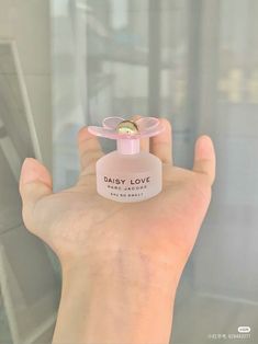 Makyaj malzemeleri
Ruj
Rimel
Fondöten
kapatıcılar
Parlatıcı
Eyliner
Far
Göz kalemi
Oje
Maskara
Serum
Gucci
Chanel
Kylie beauty
Dior
Glossior
Rare beauty
Fenty beauty Daisy Love Eau So Sweet, Pink Juice, Koleksi Parfum, Love Perfume, Penyimpanan Makeup, Dreamy Sky, White Raspberry, Alasdair Mclellan, Living In The Moment