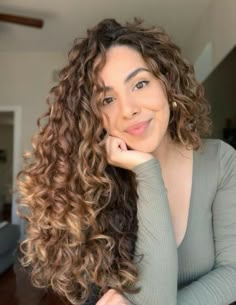 Curly Hair Photos