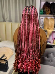 beautiful and unique color combo in one hair style.. Dark Pink And Black Braids, Braided Hairstyle Colors, Color Combination Braids, Colour Combo Braids, Cute Color Combinations For Braids, Peekaboo Braids Color Combo, Braids Combo Color, Colour Combos For Braids, Colour Braids For Black Women