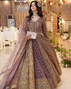 Select this colour in your wedding events.💟 Aesthetic Bride, Latest Bridal Lehenga Designs, Party Wear Gowns, Bridal Lehenga Designs, Latest Bridal Dresses, Bride Photoshoot, Gaun Fashion, Pakistani Fancy Dresses