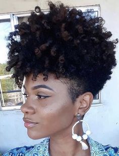 Heat Curls Hairstyles, Tapper Cut, Heat Curls, Hairstyles Long Hair, Finger Wave Hair, Curly Fro