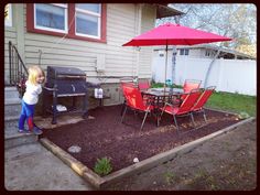 Small Outdoor Patio Ideas, Small Outdoor Patio, Outdoor Patio Ideas, Cozy Backyard, Backyard Diy Projects, Patio Landscaping