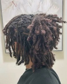 Man With Dreadlocks, Dreadlock Hairstyles For Men, Short Locs Hairstyles, Dreadlock Style, Dreads Styles, Pelo Afro, Dread Hairstyles, Corte De Cabelo Masculino, Dreadlock Hairstyles