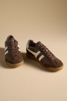 Gola Torpedo Sneakers | Anthropologie Spring Europe Outfits, Brown Sneakers Women, Plaid Dress Outfit, Spring Europe, Easy Shoes, Footwear Ideas, Wardrobe List, Brown Trainers, Fun Tops