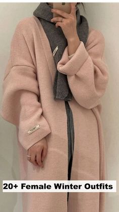 Timeless female old money winter fashion pics. Achieve effortless elegance with classic pieces that exude luxury and sophistication. Long Coat, Vintage Black, Winter Fashion, Money