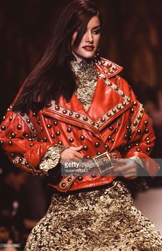 90s Outfit Inspiration, Angie Everhart, Yasmeen Ghauri