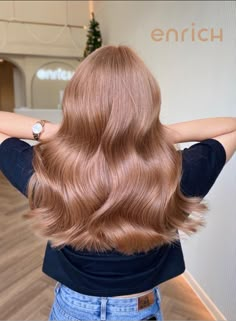 #BlondeHairGoals #BlondeTransformation #HairMakeover #BlondeBeauty #BlondeAmbition #HairInspo #BlondeBombshell #BlondeJourney #NewHairWhoDis #BlondeVibes #HairTransformation #BlondeLife #BlondeHighlights #BlondeObsessed #BlondeMagic Milk Tea Brown Hair Color, Milk Tea Blonde, Milk Tea Brown Hair, Milk Tea Hair Color, Strawberry Brown Hair, Blond Beige, Bronze Hair