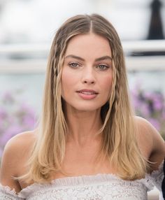 Margot Robbie Hair, Trendy We Fryzurach, Sharon Tate, Farrah Fawcett, Star Hair, Hairstyle Look, Celeb Style