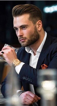 Fashion Casual Look | Luxury is in each detail Dunner Wordend Haar, Balayage Bob, Hairstyle For Men, Blond Balayage, Mens Hairstyles Medium