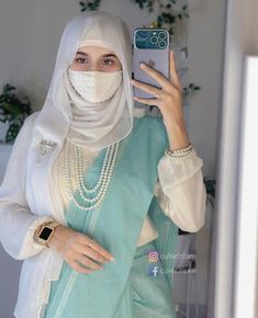 Hajab Girl Style Wedding, Hijabi Saree Style, Hijabi Aesthetic Outfits, Saree With Hijab, Millions Of Followers, Elegant Fashion Outfits, Style Tutorial, Hijab Style Tutorial, Trendy Shirt Designs