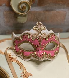 Original Venetian mask handmade in carâché and hand painted in acrylic colors and gold/silver leaf. Beautiful to wear on some particular occasion but also as a decoration of the house. All our masks are handmade by our staff (me, my wife and our collaborators) in our atelier in Venice. The masks are all made of paperweight and are made using ancient techniques from the 1300s They are decorated with acrylic colors, gold leaf, silver leaf, trifies, lace and Swarovski crystals so as to make them mo Masquerade Mask Venetian, Historical Masks, Mascerade Masks, Ball Masks Masquerade, Venetian Ball, Venician Mask, Mermaid Masquerade Mask, Carnival Accessories