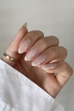 Subtle Nails, Her Nails