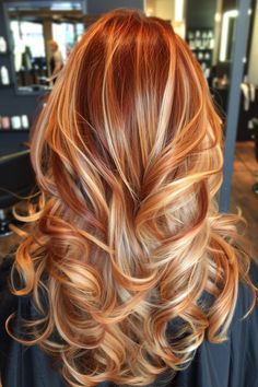 Strawberry Blonde Highlights On Red Hair, Red And Blonde Curly Hair, Auburn Blonde Highlights, Dark Copper Hair With Blonde Highlights, Pigeon Hair, Fox Dyed Hair, Auburn Hair With Blonde Highlights, Red Hair Blonde Highlights, Red With Blonde Highlights