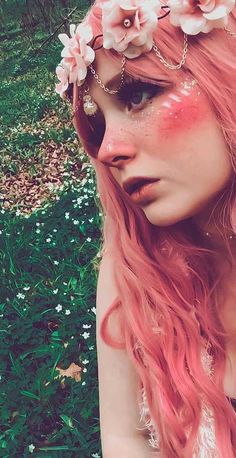 Elven Fairy Cosplay Makeup, Pink Fairy Makeup, Fairy Inspired Makeup, Forest Fairy Makeup, Woodland Fairy Makeup, Elf Makeup Looks, Faerie Cosplay, Fairy Costume Makeup