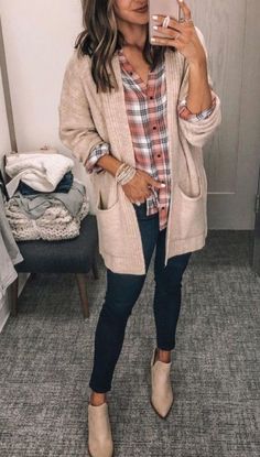 Winter styles Cardigan Women Winter, Women Long Cardigan, Pullover Outfit, Outfit Jeans, Cute Winter Outfits, Hippie Outfits