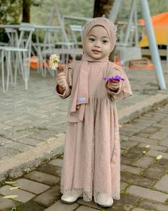 Baby Hijab, Cute Babies Photography, Kids Dress Wear, Muslim Kids, Baby Dress Patterns, Girl Dress Patterns