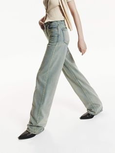 MO&Co. Women's Straight Leg Vintage Jeans Introducing our timeless straight-leg jeans, crafted from 100% premium cotton for ultimate comfort and durability. The relaxed fit provides a laid-back and effortless style, perfect for everyday wear. Featuring a retro-washed light blue finish, these jeans have a vintage look that's both fashionable and nostalgic. Features : - Straight leg, relaxed fit, mid rise, full length- Zip fly, classic five-pocket design Code: MBD3JEN011The back length of size M/2 Denim Editorial, Mesh Bag, Vintage Jeans, Pocket Design, Vintage Look, Vintage Looks, Effortless Style, Straight Leg Jeans, Leg Jeans