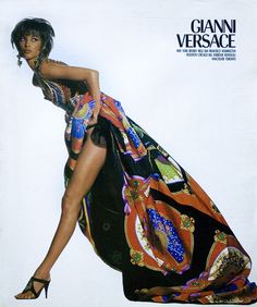 Versace Vintage, Mode Editorials, 90s Supermodels, Versace Fashion, Carla Bruni, Helena Christensen, Versace Couture, Vintage Versace, Photoshoot Idea