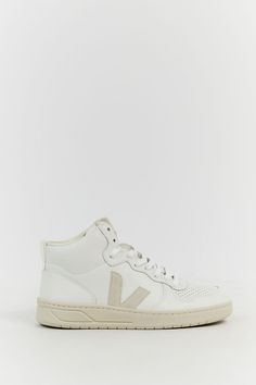 White 100% leather fabrication. Lace up sneaker. Round toe. Veja branding on side. Platform sole. | V-15 Leather Natural in White By VEJA Australian Fashion, High Top, Effortless Style, Top Sneakers, Fashion Brand, High Top Sneakers, High Tops, Sandals Heels, Product Launch