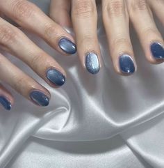 Amythest Nails, Blue Short Nails Ideas, Nails Design 2022, Hello Nails, Korean Nails, Casual Nails, Pretty Gel Nails, Soft Nails